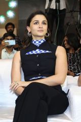 Alia Bhatt western Wear photo