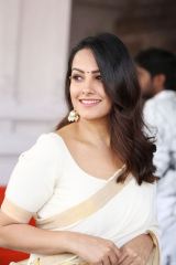 Anita in elegant white saree 