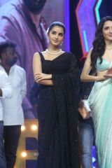 Anupama elegant black saree