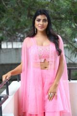  Lahari Shari latest traditional looks