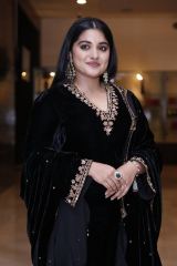  Nivetha Thomas glamours look