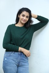  Priya Bhavani Shankar  casual chic look