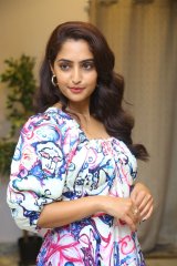  Reba Monica John in fashionable dress looks