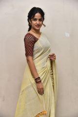  Vaishnavi Chaitanya Saree Pic