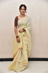 Vaishnavi Chaitanya stunning saree photoshoot